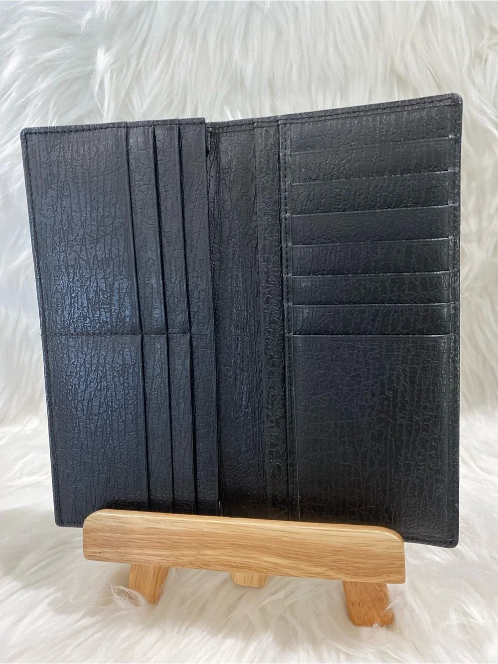 Gucci Black Leather Bifold Long Wallet - Picture 9 of 14